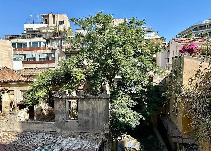 Urban Retreat , Psirri Athens City Center