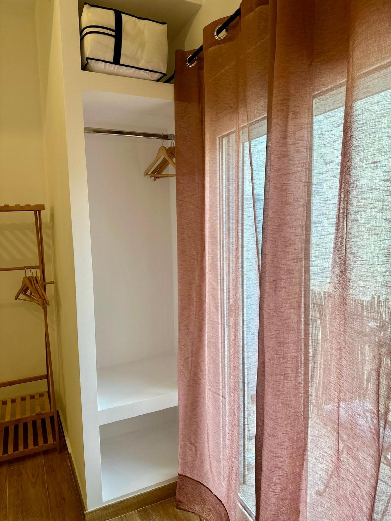 Apartment Urban Retreat , Psirri Center *